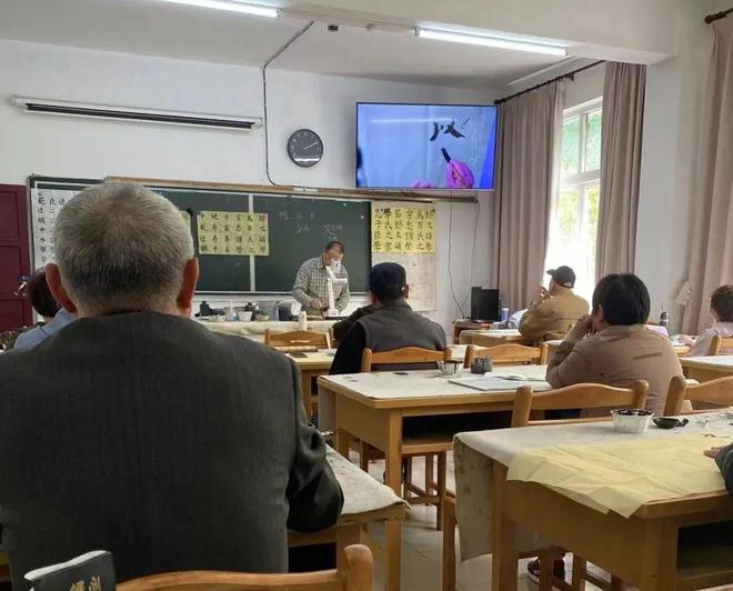 了双11爱上了“老年严选”j9国际这届脆皮年轻人抛弃(图9)