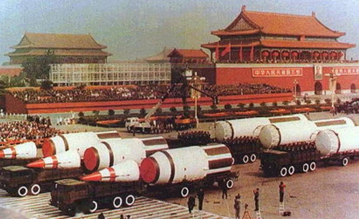 视公布东风-5战力目的非常明确J9国际网站中国“镇国神器”央(图2) 视公布东风-5战力目的非常明确J9国际网站中国“镇国神器”央(图2)