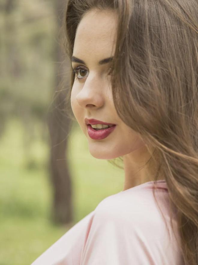 少的国家美女如云肤白貌美却嫁不出去！j9九游会真人第一品牌世界上男生最稀(图17)