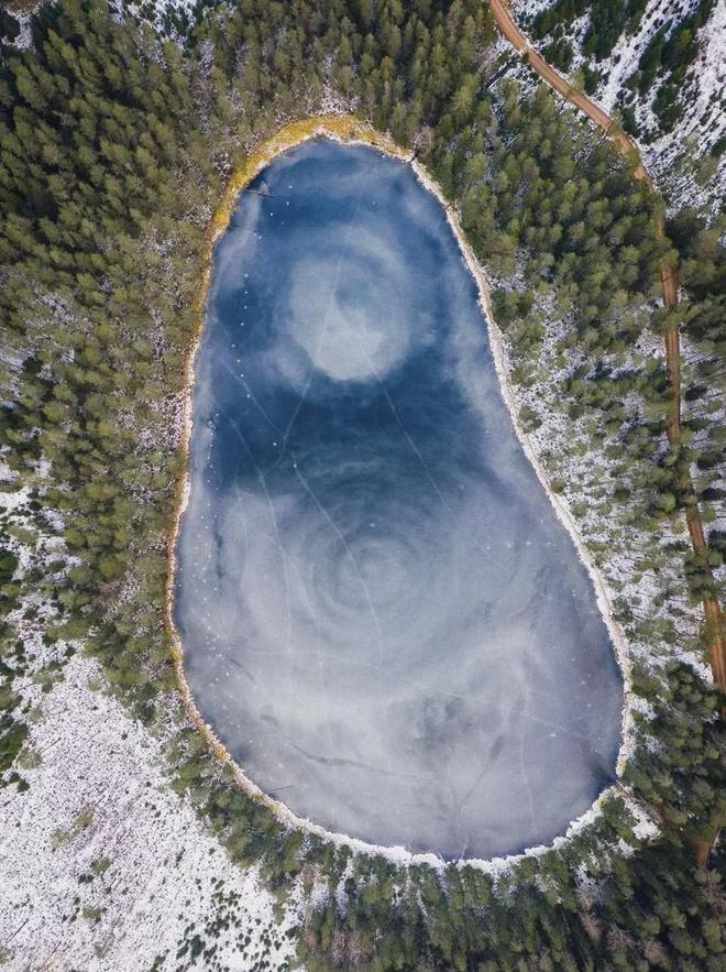 少的国家美女如云肤白貌美却嫁不出去！j9九游会真人第一品牌世界上男生最稀(图11)